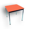 Mesa kinder 70x70x55 - formalita naranjo - estructura gris mercurio